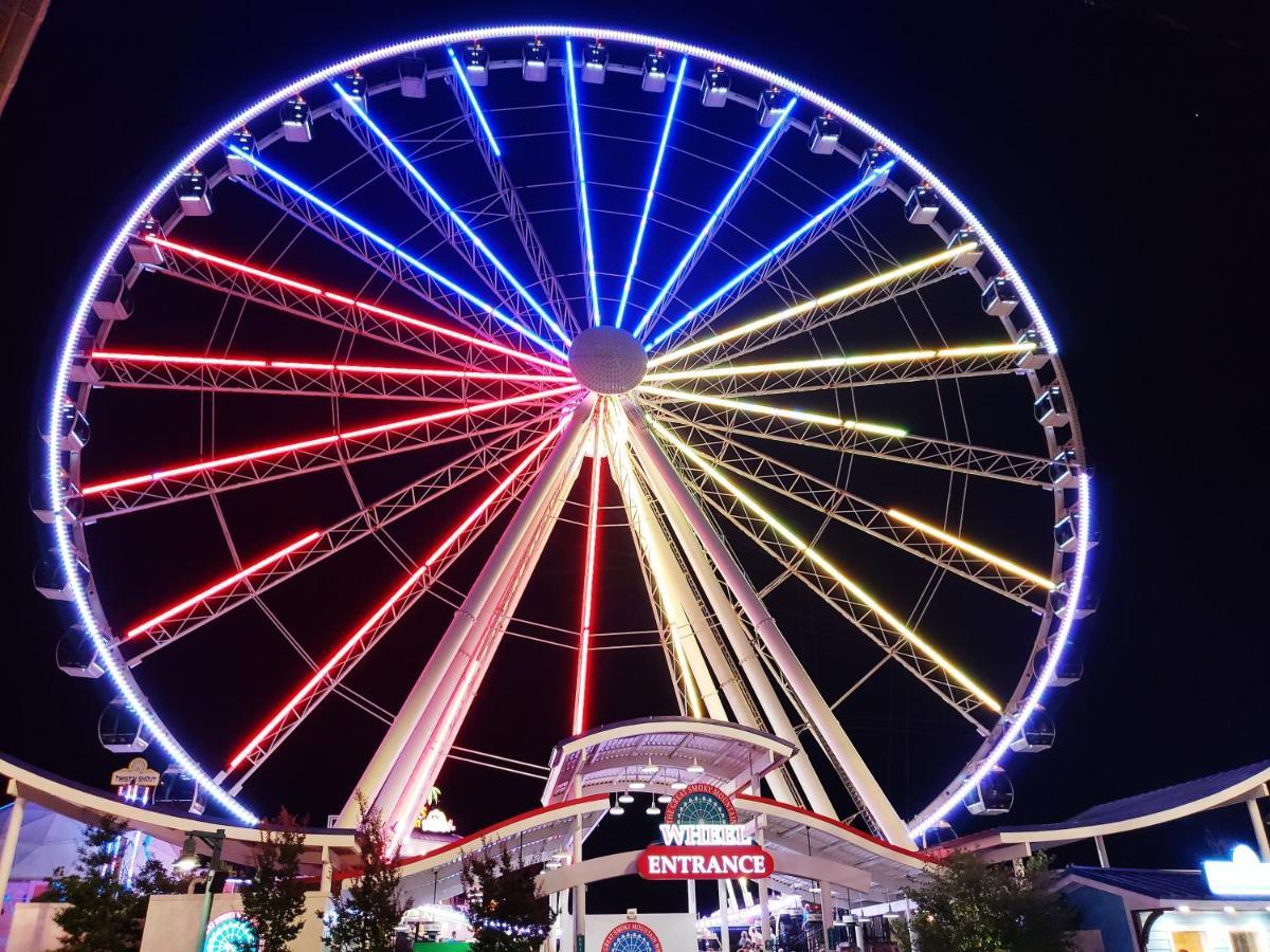 Breathtaking View, Hot Tub, 1089 Of Free Attraction Tickets For Each Paid Day, Dollywood And More! Sevierville Exteriör bild