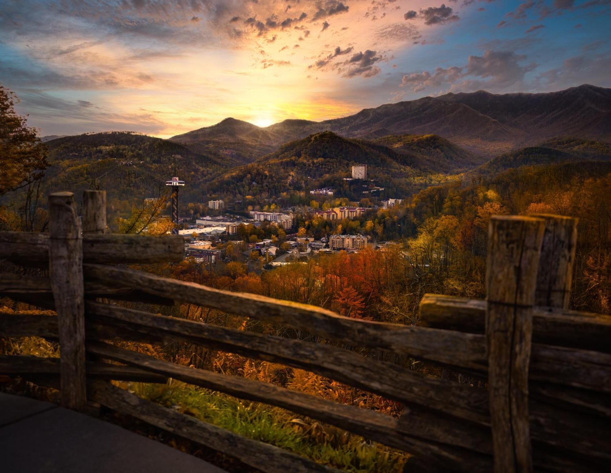 Breathtaking View, Hot Tub, 1089 Of Free Attraction Tickets For Each Paid Day, Dollywood And More! Sevierville Exteriör bild